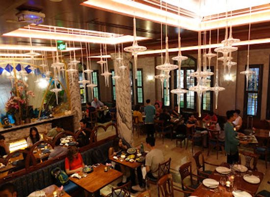 vietnam/ho-chi-minh-city/restaurant/vietnam-house-restaurant