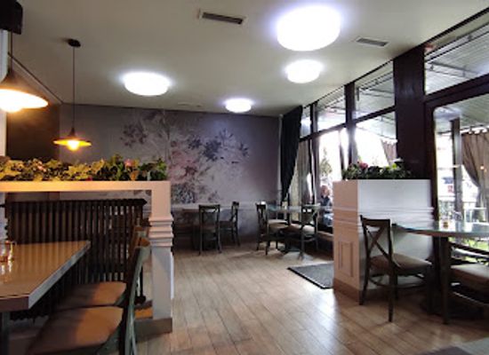 romania/rodnei-mountains/restaurant/viva