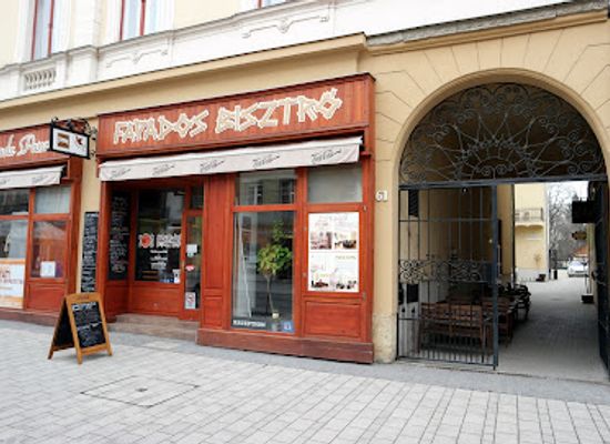 hungary/miskolc/restaurant/fapados-etterem
