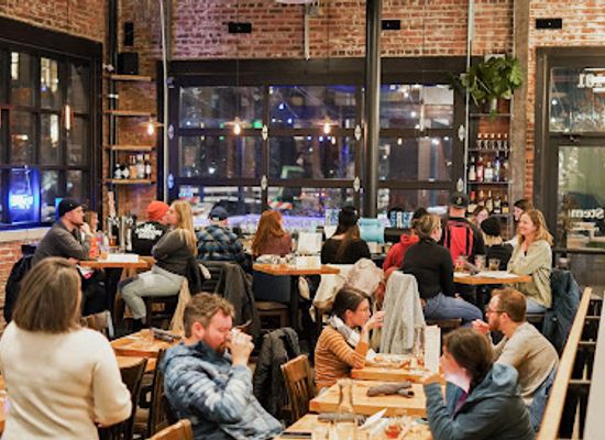 colorado/denver/rino-river-north-art-district/restaurant/stem-ciders-rino-taproom-eatery