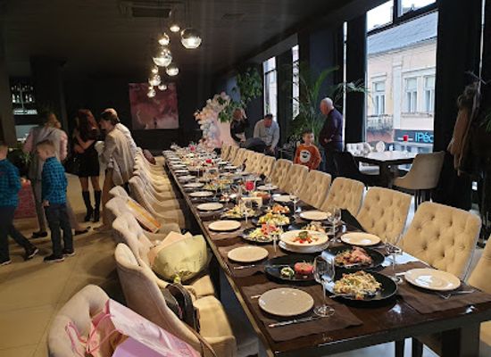 ukraine/uzhhorod/restaurant/restoran-chorna-sil