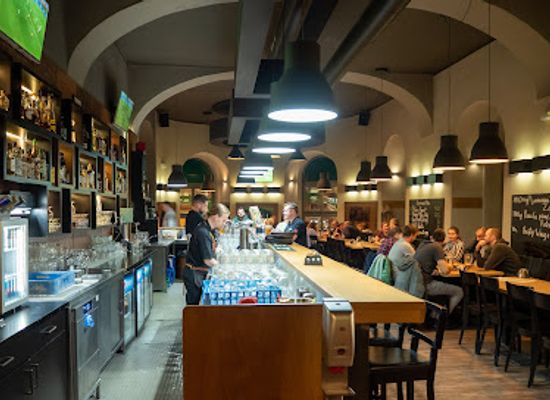 czechia/brno/restaurant/restaurant-pub-padowetz-pilsner-urquell