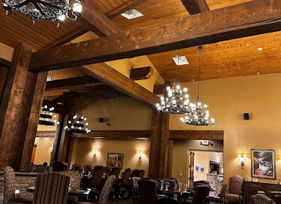 new-mexico/enchanted-circle/restaurant/elements-at-the-country-club