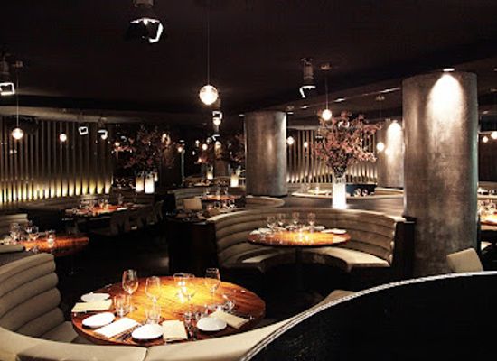 italy/milan/porta-nuova/restaurant/stk-milan