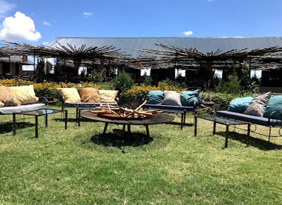 tanzania/ruaha-region/restaurant/the-blue-heron-restaurant
