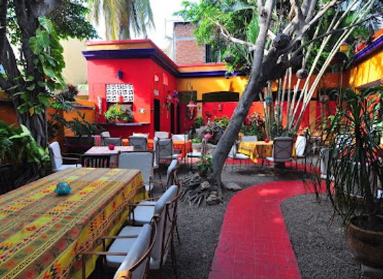 mexico/mazatlan/restaurant/topolo