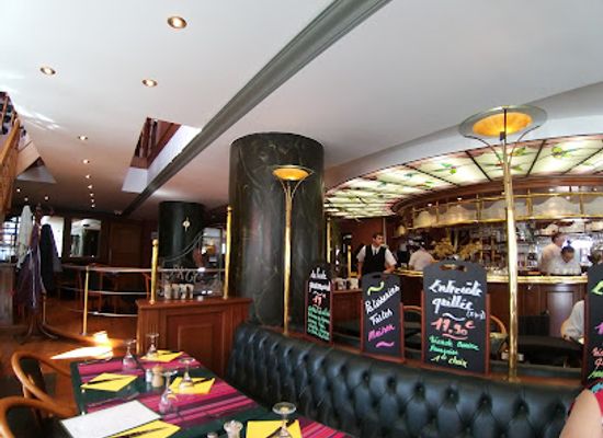 belgium/ardennes/restaurant/brasserie-grill-de-l-hotel-de-ville