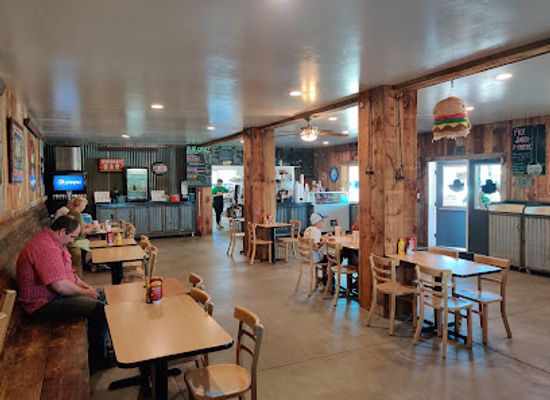 wyoming/lincoln-county/restaurant/jacz-drive-in