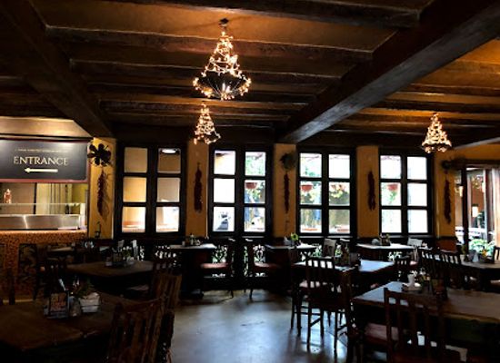 nepal/makalu-base-camp/restaurant/green-organic-cafe