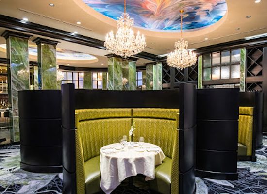 illinois/little-egypt/restaurant/ruthie-s-steak-seafood