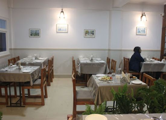 india/shillong/laban/restaurant/bonnie-s-restaurant-indian-chinese-specialties-in-shillong