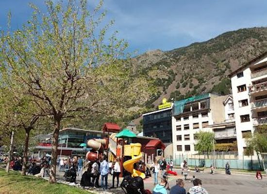 andorra/escaldes-engordany/restaurant/placa-del-poble