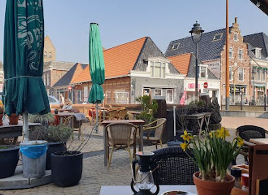 netherlands/ijsselmeer-polders/restaurant/restaurant-cafe-de-zwaan