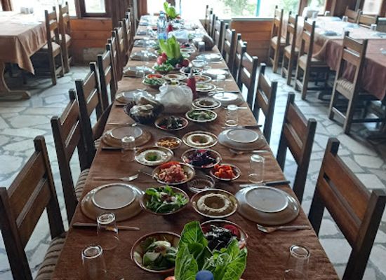 lebanon/bsharri/restaurant/al-reef-al-lubnani-restaurant-bungalow