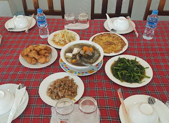laos/vientiane-province/restaurant/ahea-restaurant-khao-fuehr