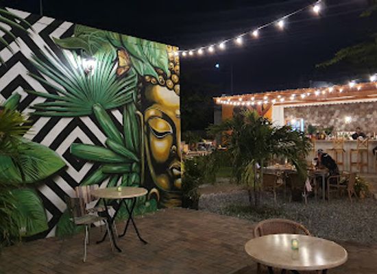 aruba/savaneta/restaurant/neighba