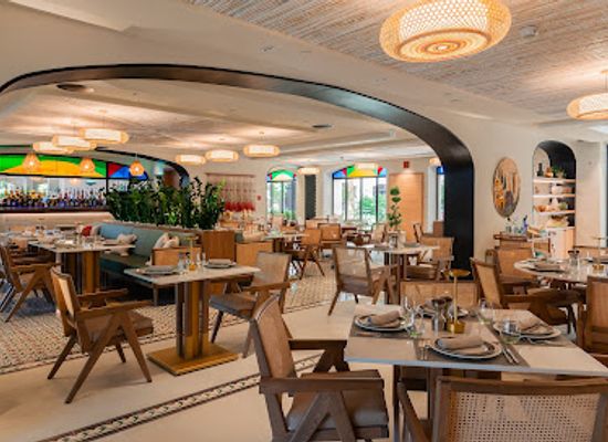 jordan/dead-sea/restaurant/oak-tree-kitchen