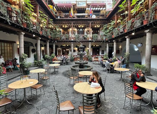 ecuador/quito/centro-historico/restaurant/hasta-la-vuelta-senor