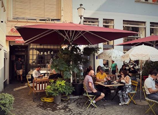 switzerland/zurich/restaurant/cafe-presse-club