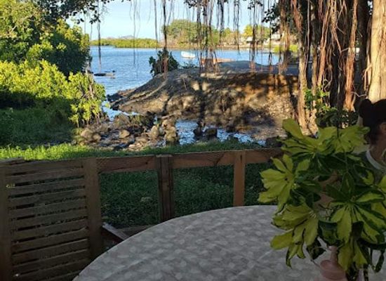 mauritius/poste-de-flacq/restaurant/snack-celine-et-yorana