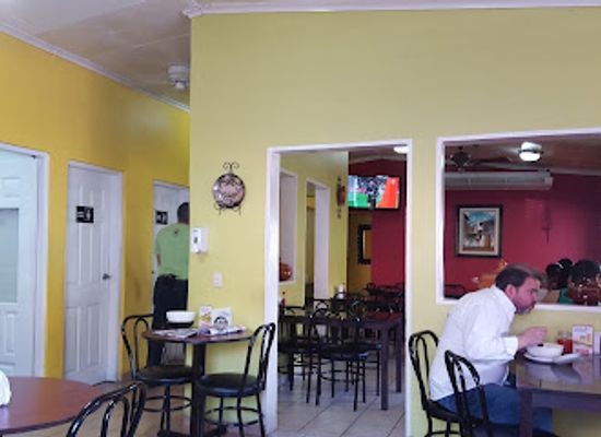 honduras/tegucigalpa/restaurant/la-cacerola