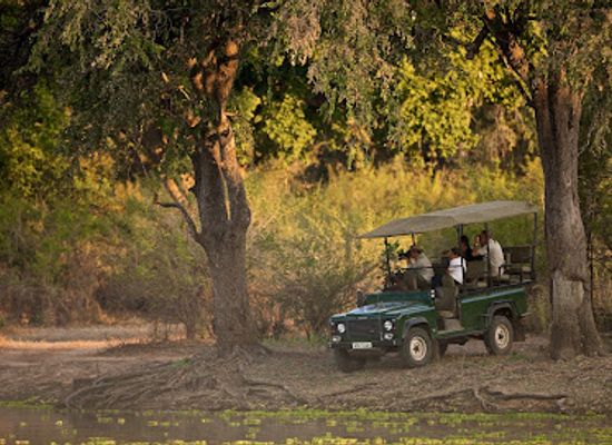 zambia/south-luangwa-national-park/restaurant/personal-touch-safaris-south-luangwa-national-park
