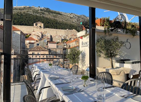 croatia/dubrovnik/restaurant/above-5-rooftop-restaurant