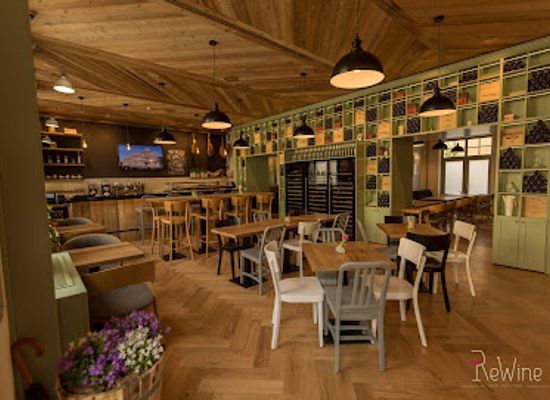 romania/bihor/restaurant/rewine-bistro