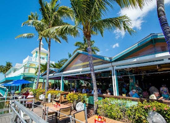 florida/southwest-florida/restaurant/parrot-key-caribbean-grill