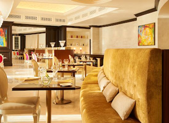 united-arab-emirates/abu-dhabi/corniche/restaurant/the-terrace-on-the-corniche