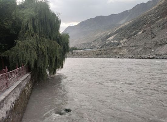 pakistan/gilgit-baltistan/restaurant/gilgit-food-yard
