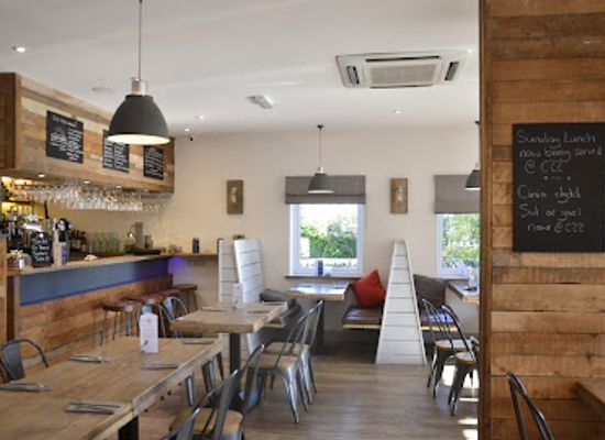 united-kingdom/anglesey/restaurant/catch-22-brasserie
