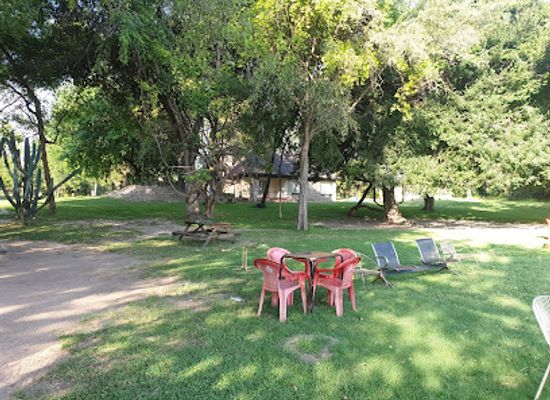 zambia/victoria-falls/restaurant/army-shalets
