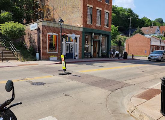 illinois/galena-historic-district/restaurant/green-street-tavern