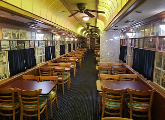 florida/sarasota/restaurant/bob-s-train