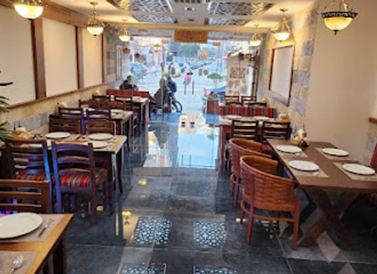 albania/malesia/restaurant/restorant-arabesque
