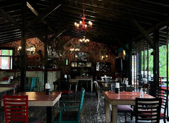 armenia/dilijan-national-park/restaurant/tava-restaurant