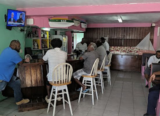 anguilla/crocus-hill/restaurant/hungry-s-restaurant-and-fish-depot