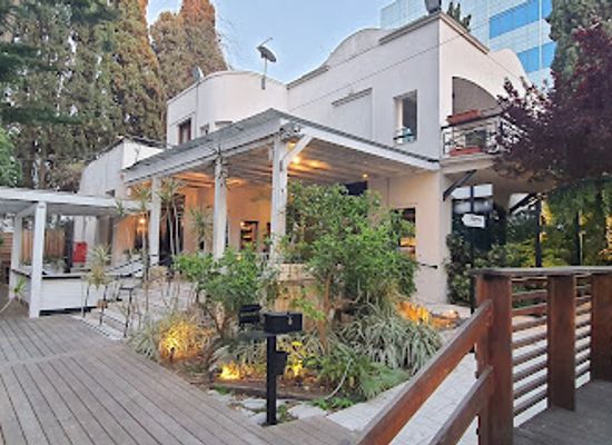 israel/haifa/carmel-center/restaurant/isabella-bar