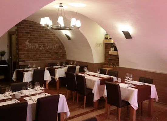 croatia/zagreb/kaptol/restaurant/trilogija-vino-kuhinja