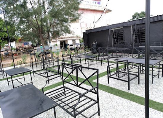 cote-d-ivoire/yamoussoukro-autonomous-district/restaurant/25-8-terrasse
