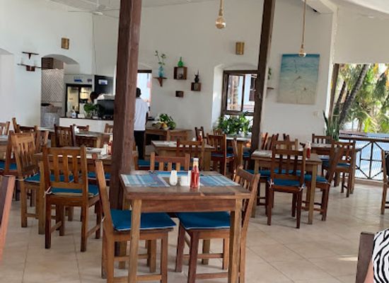 tanzania/stone-town/restaurant/ocean-grill-stone-town-beach