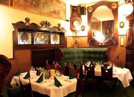 poland/krakow/restaurant/jama-michalika-est-1895