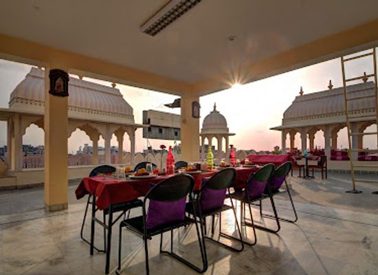 india/jaipur/restaurant/pakwaan-candlelight-dinner-restaurant