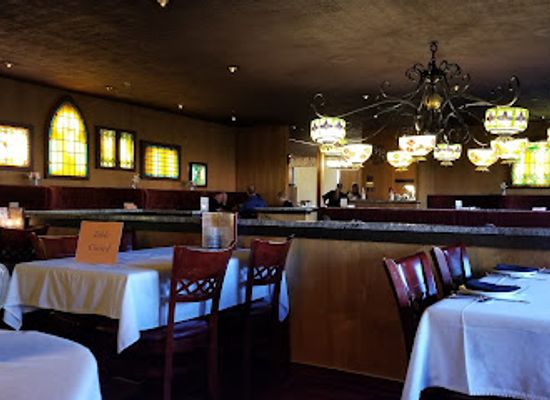 montana/butte/restaurant/lydia-s-supper-club