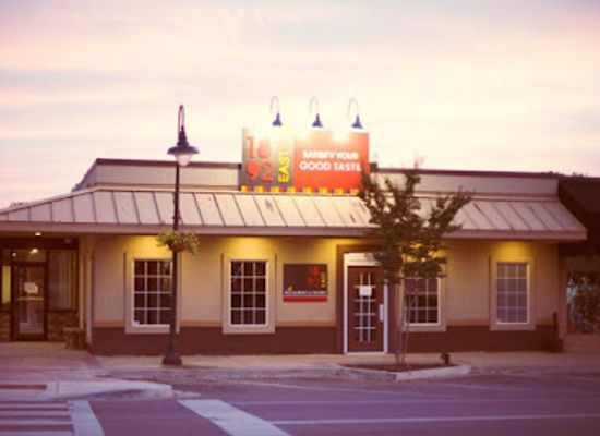 alabama/huntsville/restaurant/1892-east-restaurant-tavern