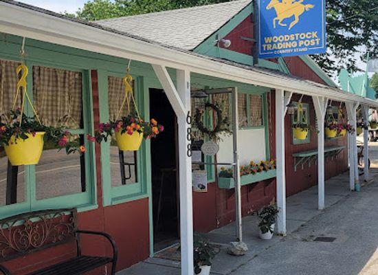 connecticut/the-quiet-corner/restaurant/woodstock-trading-post