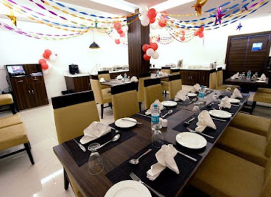 india/agra/rakabganj/restaurant/spice-kitchen-the-sizzling-multi-cuisine-restaurant