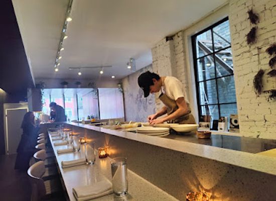canada/toronto/restaurant/ten-restaurant