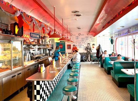 new-mexico/albuquerque/restaurant/66-diner